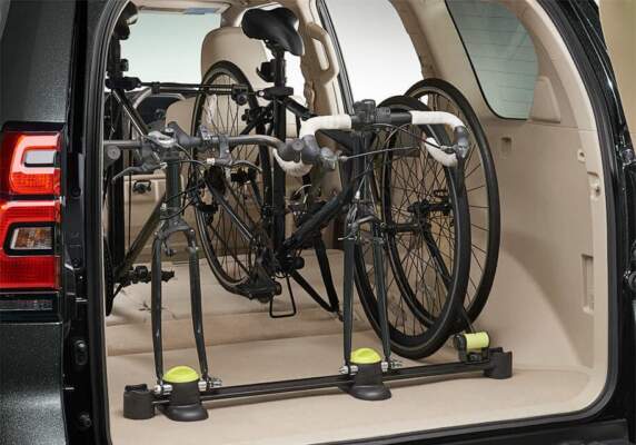 Перевозка велосипеда/самоката: фаркопный багажник vs крыша vs салон — что выбрать